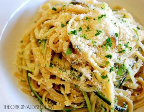 Linguine with Sauteed Zucchini